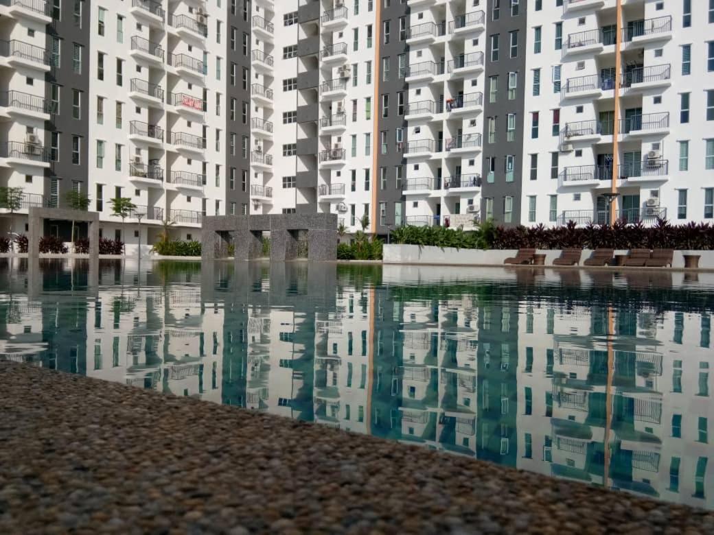Afnan Homestay At Semenyih, Ascotte Boulevard Exteriör bild